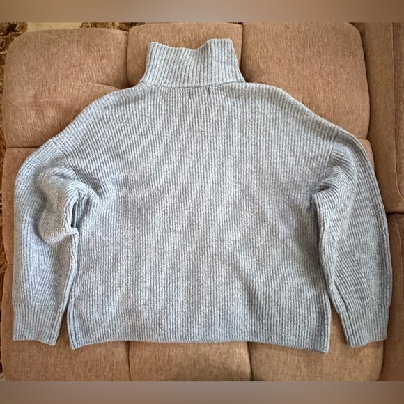 SOLD - Picture 2 of 6